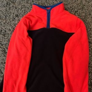 Boys size 8 pull over fleece